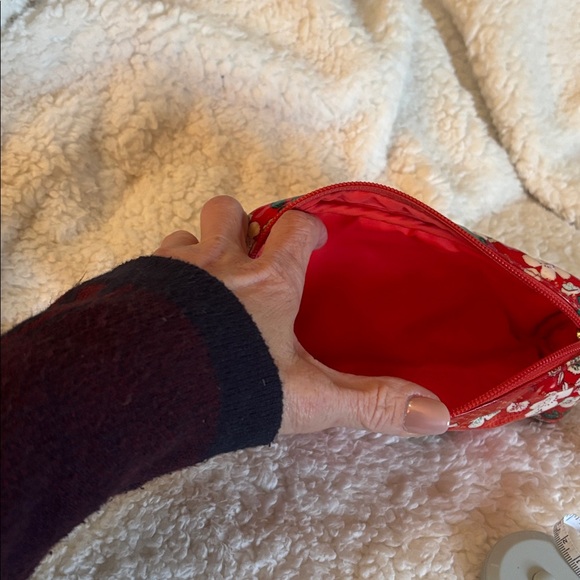 Tory Burch Red and Green Floral Cosmetic Case - Picture 3 of 6